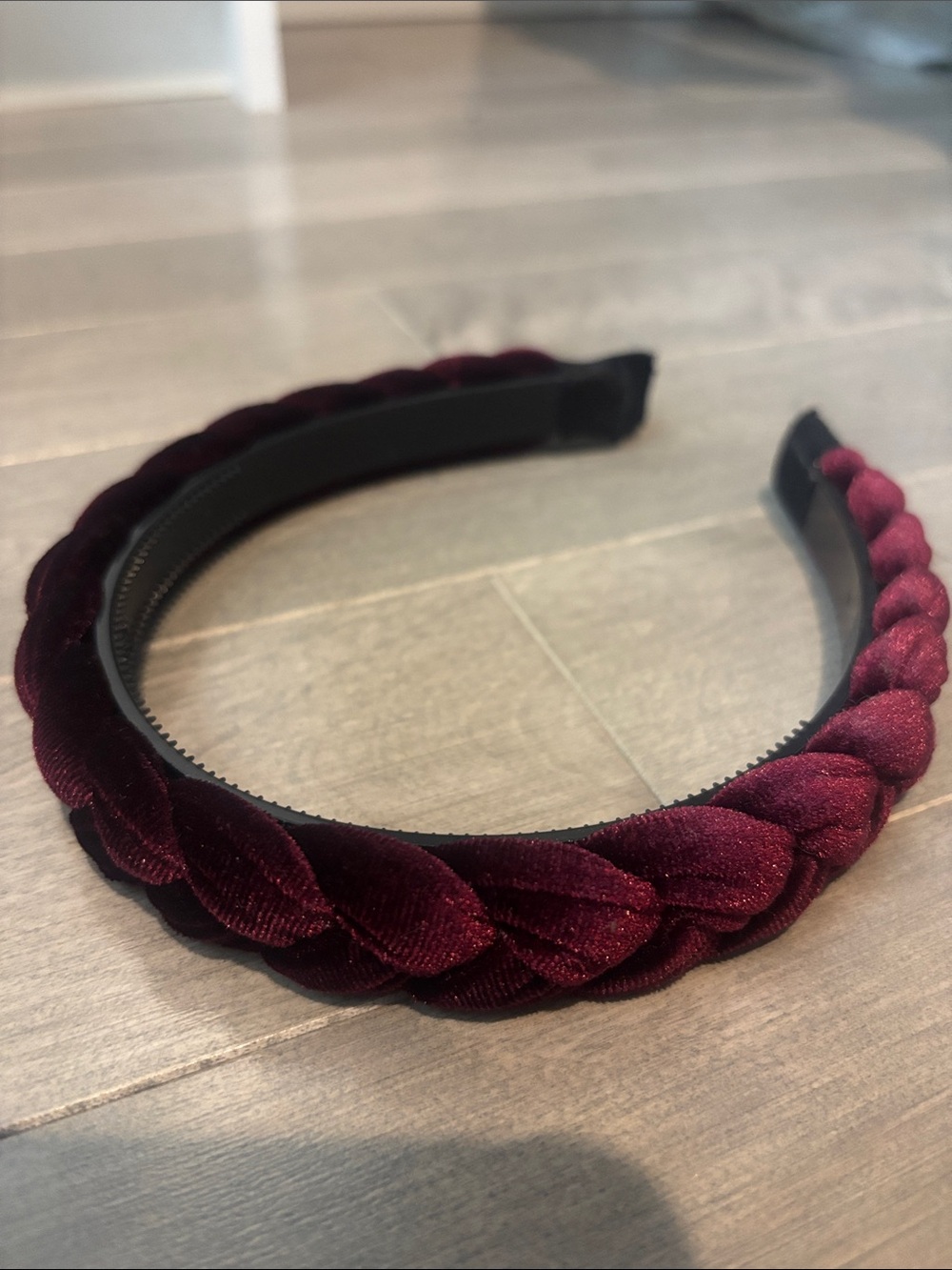 SHEIN Braided Velvet Headband in Burgundy